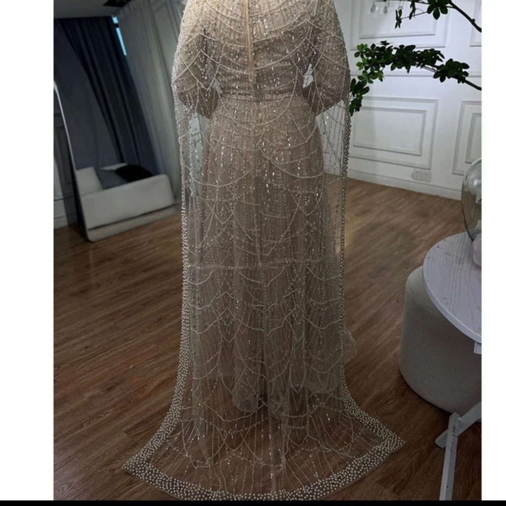 Dubai Arabia  Nude Mermaid  Long  Cape Luxury Evening Dresses Gowns - Picture 3 of 13